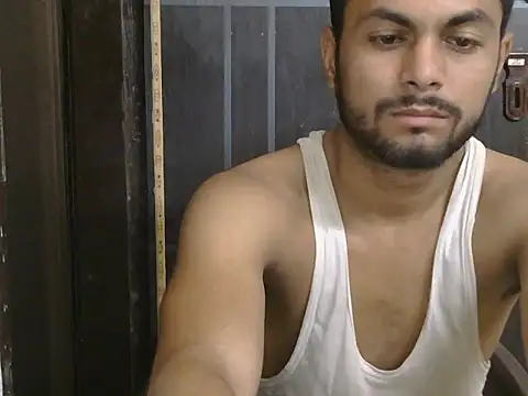 Snapshot of ursdreamperson chatting on May 19, 1:00 am ursdreamperson online show from May 19, 1:00 am
