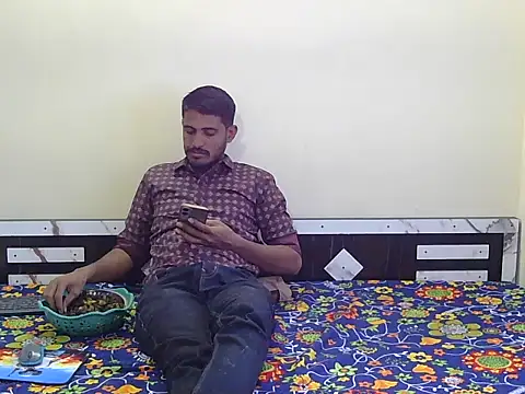 krishjaat43 online show from February 25, 6:12 am
