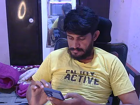 krishjaat43 online show from June 19, 11:36 am