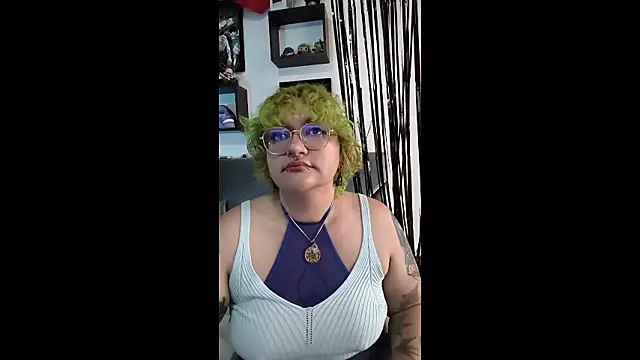 XxGreenGoodxX online show from February 13, 6:37 pm