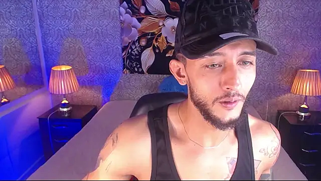 Snapshot of jonas_conor chatting on September 15, 7:47 pm jonas conor online show from September 15, 7:47 pm