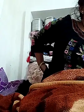 Snapshot of Chhaya_hot chatting on November 6, 2:56 am Chhaya hot online show from November 6, 2:56 am