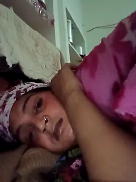 Snapshot of Chhaya_hot chatting on November 17, 11:38 am Chhaya hot online show from November 17, 11:38 am