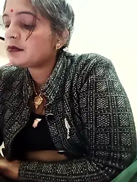 Snapshot of Chhaya_hot chatting on January 10, 5:31 am Chhaya hot online show from January 10, 5:31 am