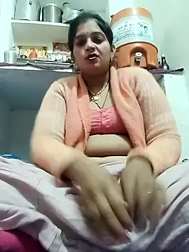 Snapshot of Chhaya_hot chatting on January 13, 2:28 am Chhaya hot online show from January 13, 2:28 am