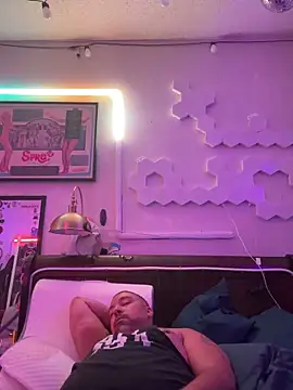 Snapshot of TheGreenEyedBear chatting on December 25, 8:50 pm TheGreenEyedBear online show from December 25, 8:50 pm