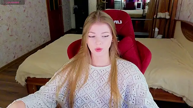 Snapshot of Jenny_Skinner20 chatting on May 17, 6:04 pm Jenny Skinner20 online show from May 17, 6:04 pm