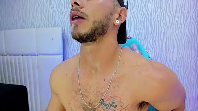 dylan jacobx online show from December 18, 3:45 am