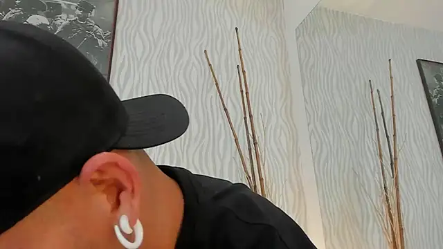 dylan jacobx online show from June 7, 3:54 am