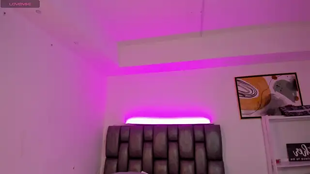 sofiacaramel online show from January 7, 7:38 pm