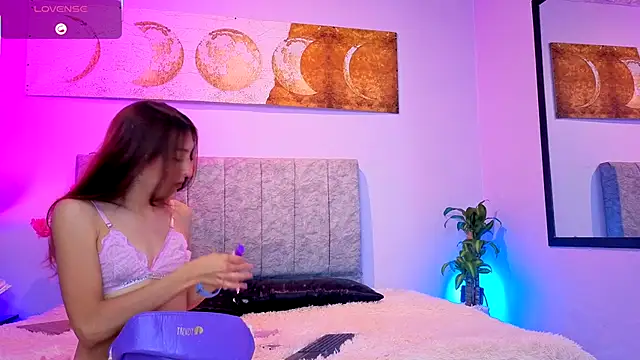 antonellastar24  online show from September 11, 7:47 pm