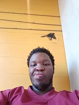 Snapshot of niccobigd chatting on May 24, 1:27 pm niccobigd online show from May 24, 1:27 pm