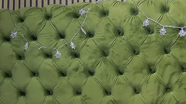 LunaHart online show from January 15, 1:48 pm