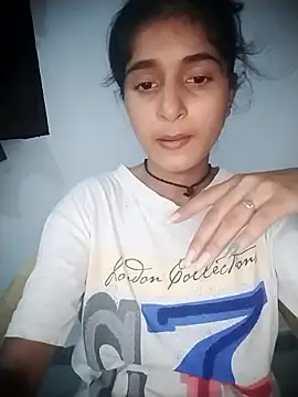 Snapshot of Sexey-Puja chatting on October 3, 2:58 pm Sexey-Puja online show from October 3, 2:58 pm
