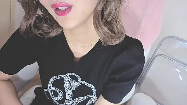Snapshot of miho-ch chatting on June 19, 2:21 pm miho-ch online show from June 19, 2:21 pm