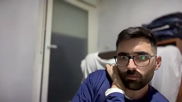 Alicante34 online show from December 1, 12:04 am