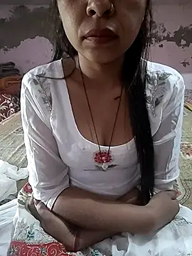 Paakhi-Singh online show from December 19, 4:08 am