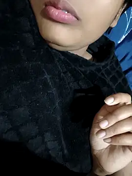 RAYI Queen 2 online show from February 17, 8:11 am