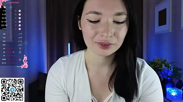 cute club online show from September 17, 5:14 pm