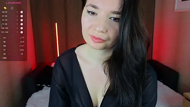 cute club online show from November 20, 6:18 pm