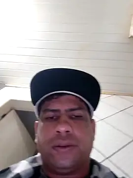 paulinhogostosinho online show from October 31, 10:55 pm