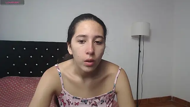 Snapshot of lilacream chatting on September 11, 2:17 pm lilacream online show from September 11, 2:17 pm