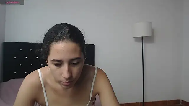 Snapshot of lilacream chatting on September 28, 3:50 pm lilacream online show from September 28, 3:50 pm