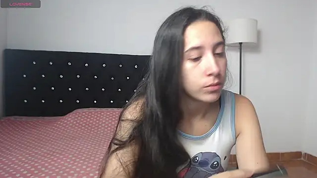 Snapshot of lilacream chatting on October 17, 2:30 pm lilacream online show from October 17, 2:30 pm