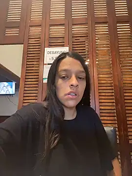 Snapshot of Evermorre chatting on April 18, 5:28 pm Evermorre online show from April 18, 5:28 pm