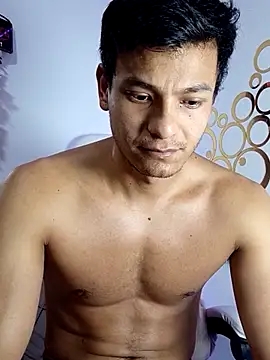 Valois2025 online show from October 15, 11:54 am