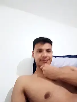 Valois2025 online show from March 24, 6:40 am