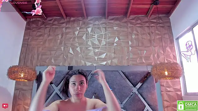 Selene  Lopez  online show from March 22, 7:50 pm