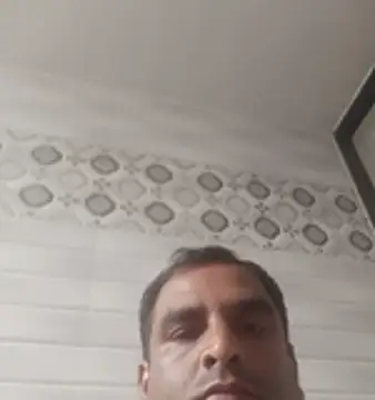 Snapshot of ramesh65 chatting on February 26, 4:00 am ramesh65 online show from February 26, 4:00 am