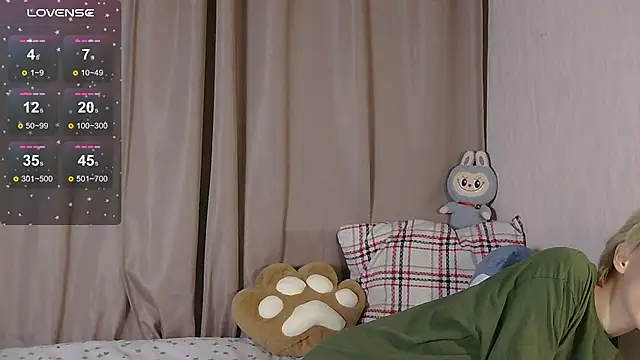 NextVibe  online show from February 18, 5:31 pm