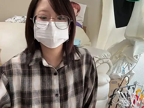 chaco  online show from November 13, 3:49 am