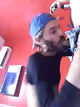 Snapshot of Siegfri3d__ chatting on October 5, 2:32 am Siegfri3d   online show from October 5, 2:32 am