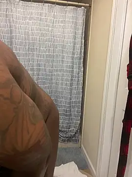 Snapshot of StandOnthatboy chatting on October 18, 1:08 am StandOnthatboy online show from October 18, 1:08 am