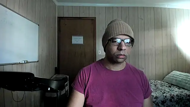 NaturalBeautyQueen online show from October 10, 1:32 pm