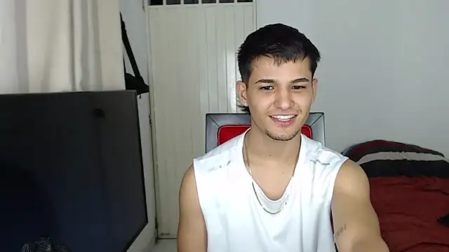 Alex mojica online show from November 8, 5:07 am