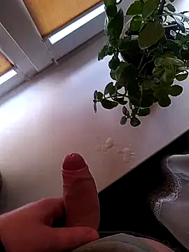 Snapshot of Mumuska chatting on October 18, 2:07 pm Mumuska online show from October 18, 2:07 pm