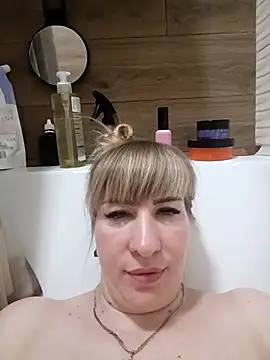 Snapshot of babyjessi chatting on February 15, 10:36 am babyjessi online show from February 15, 10:36 am