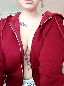 atessu07 online show from February 4, 8:20 am