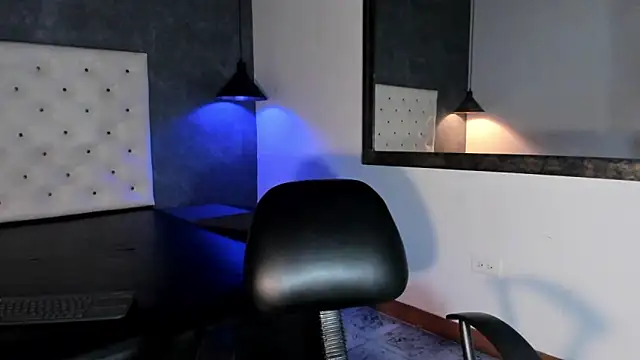  realwav online show from December 19, 7:59 am