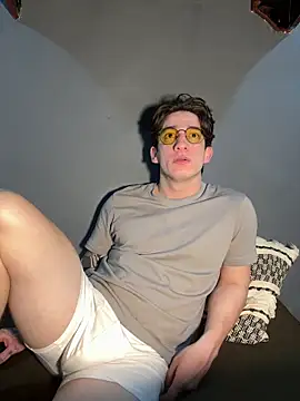 AteneoJr online show from March 10, 12:15 am