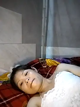 LinhNa999 online show from September 28, 5:13 am