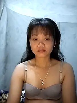 LinhNa999 online show from November 4, 4:55 am