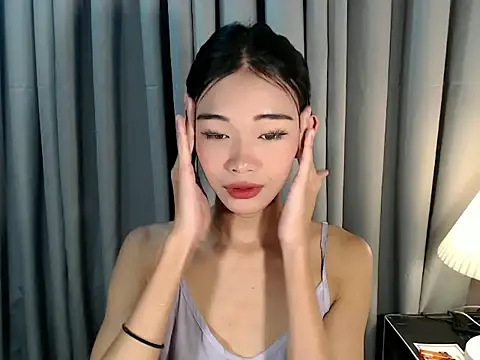 holyakiesha online show from February 21, 4:57 am