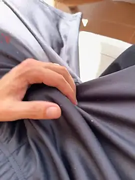 Manu97k online show from November 4, 1:43 pm