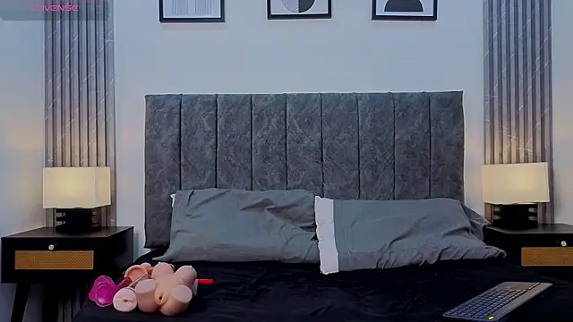 Liam forest  online show from September 20, 4:57 am