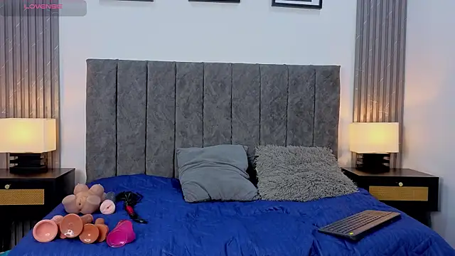 Liam forest  online show from October 18, 4:48 am